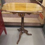 702 7126 LAMP TABLE